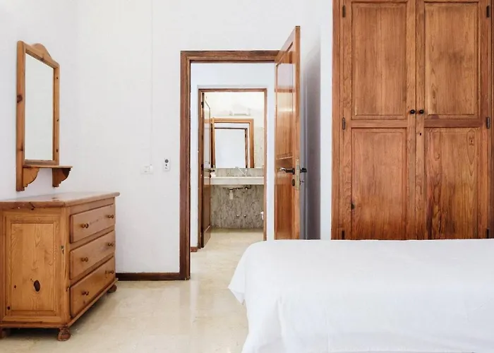 Frente Al Mar Golf Piscina Tatil Evi *